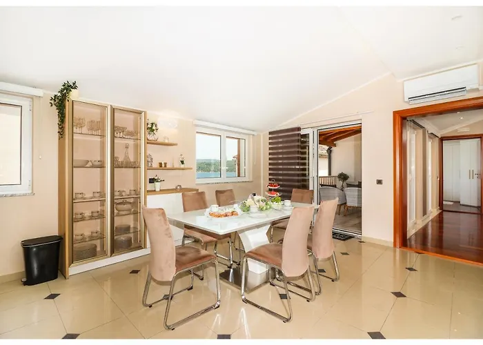 Luxury Penthouse Roberta Appartement Primošten